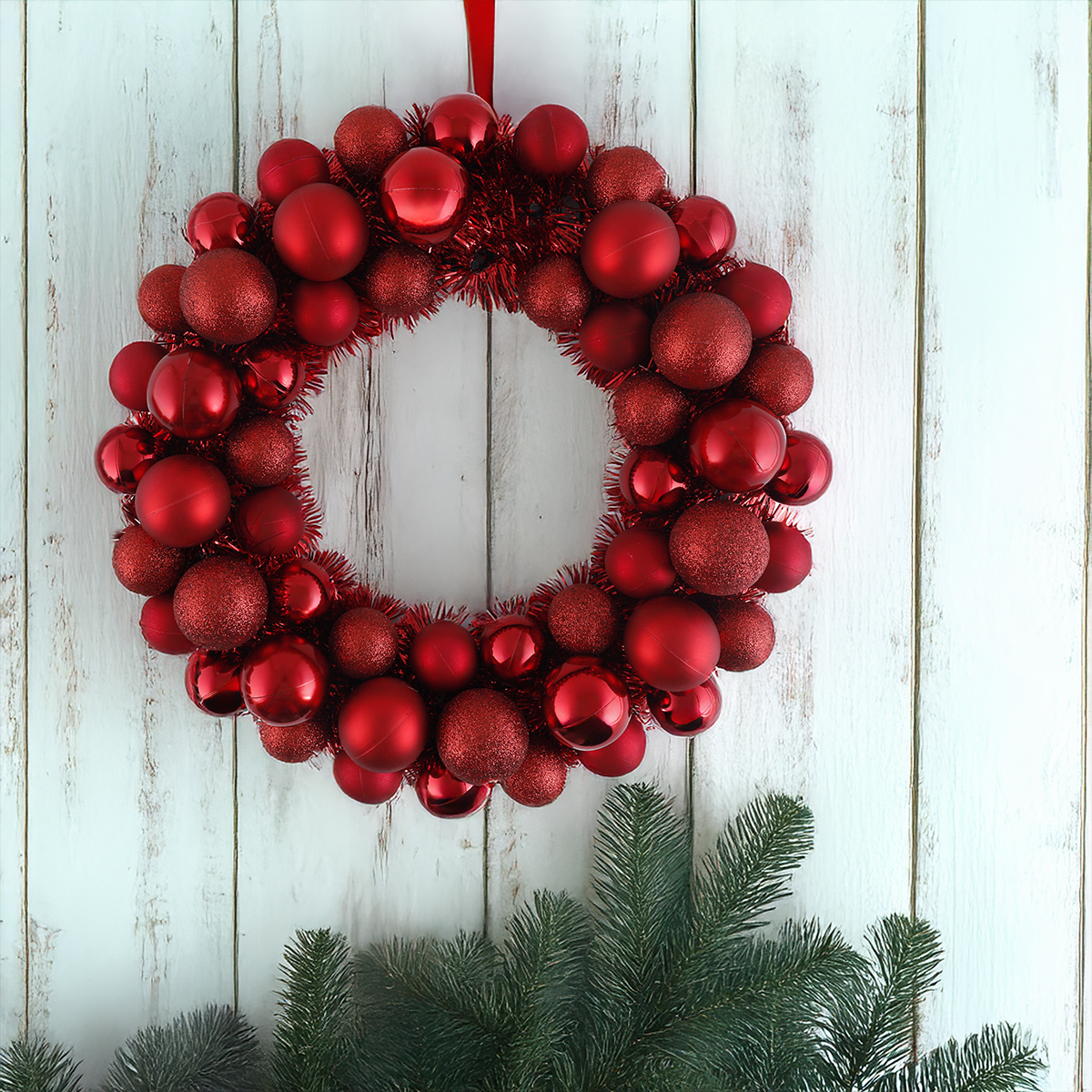 Koopman New Year Wreath With Berries - KOOPMAN